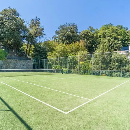 Lovely In With Outdoor Swimming Pool