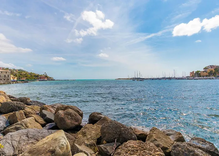 1 Bedroom Stunning In 라팔로