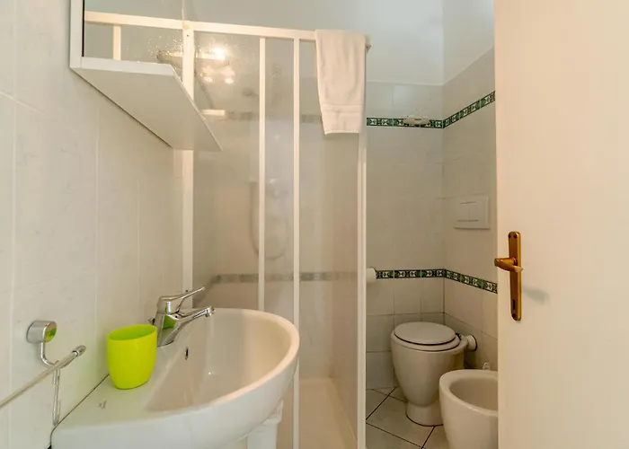 1 Bedroom Stunning In 라팔로